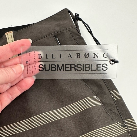 Billabong For Land and Water NWT Men’s Platinum Stretch Shorts Size 30 - Picture 4 of 15